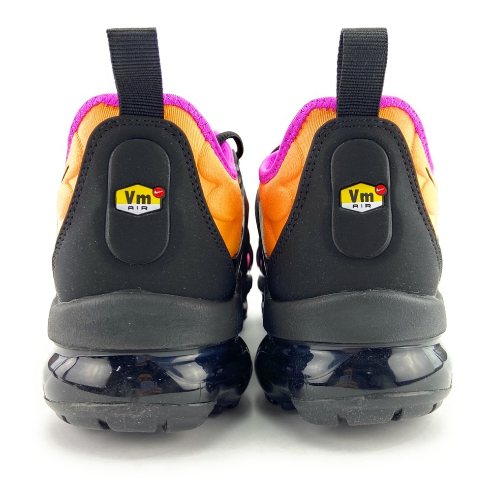 🔴SOLD Nike Womens Air Vapormax Plus Running Shoe - Picture 2 of 11
